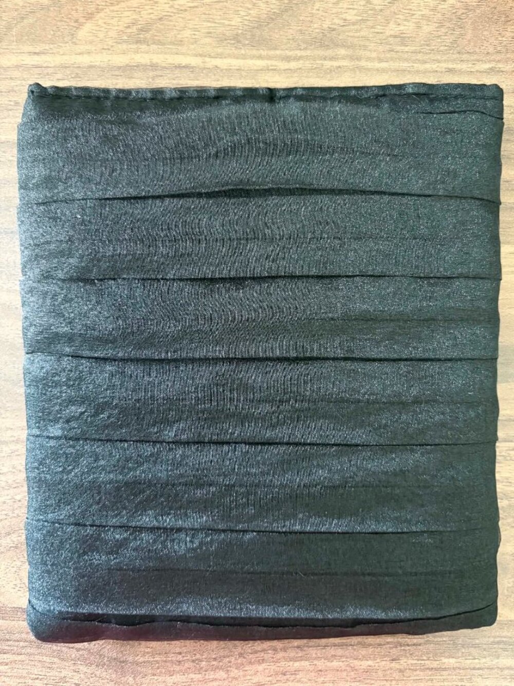 Saks Fifth Avenue Black Ruched Clutch – Magnetic Closure